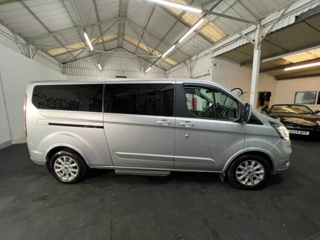 2018 Ford Tourneo Custom 2.0 EcoBlue 130ps Low Roof 8 Seater Titanium