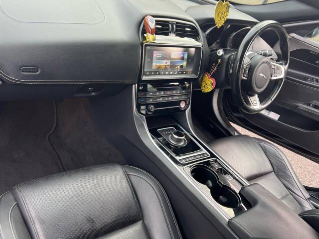 2017 Jaguar XE 2.0d [180] R-Sport 4dr Auto