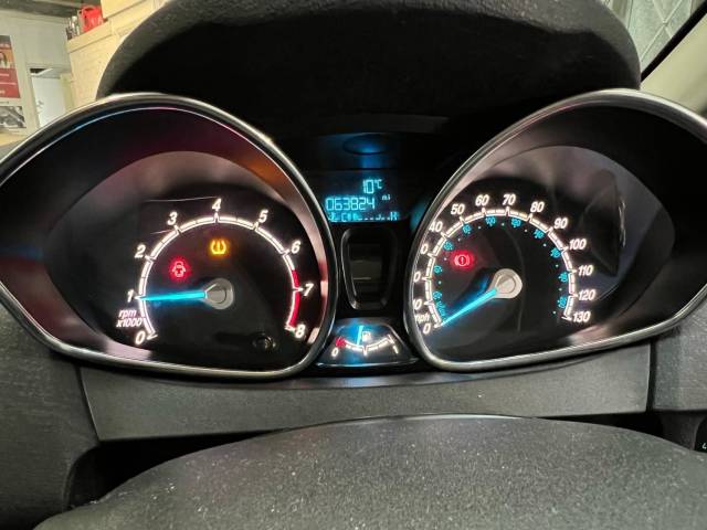 2016 Ford Fiesta 1.0 EcoBoost 140 Zetec S Red 3dr