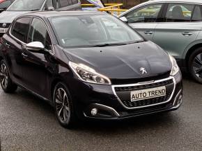 PEUGEOT 208 at Auto trend Dewsbury