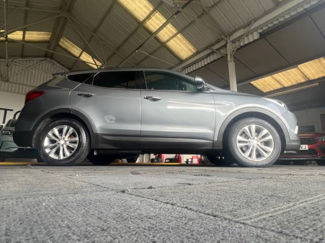 2017 Hyundai SANTA FE 2.2 CRDi Blue Drive Premium 5dr Auto [7 Seats]