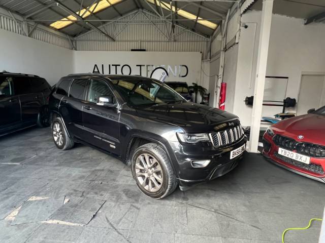 Jeep Grand Cherokee 3.0 CRD 75th Anniversary 5dr Auto [Start Stop] ESTATE Diesel Black