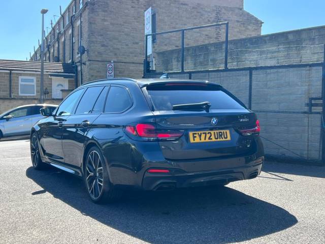 2022 BMW 5 Series 2.0 520i MHT M Sport 5dr Step Auto