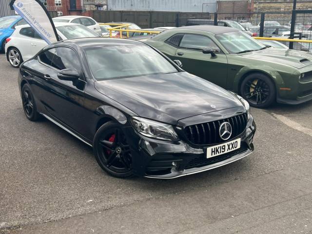 Mercedes-Benz C Class 2.0 C220d AMG Line Premium 2dr 9G-Tronic COUPE Diesel Black