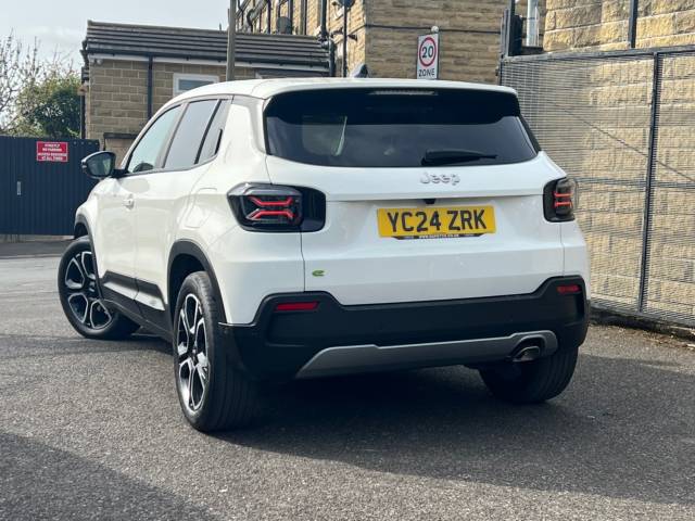 2024 Jeep Avenger 1.2 e-Hybrid Summit 5dr DCT
