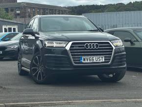 AUDI Q7 at Auto trend Dewsbury