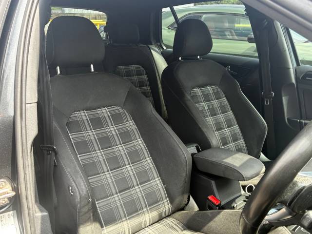 2016 Volkswagen Golf 2.0 TDI GTD 5dr DSG