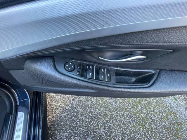 2017 BMW 5 Series 2.0 520d [190] M Sport 5dr Step Auto
